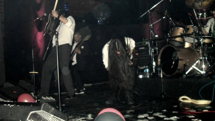 [45765_1591250184018_1318776343_1579984_1507780_n%255B4%255D.jpg]