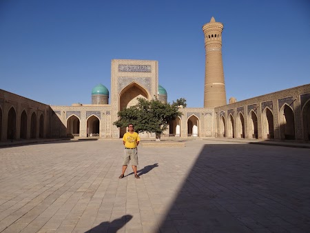 37. Moscheea Kalon Bukhara.JPG