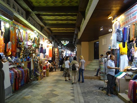 18. Bazar Muscat.JPG