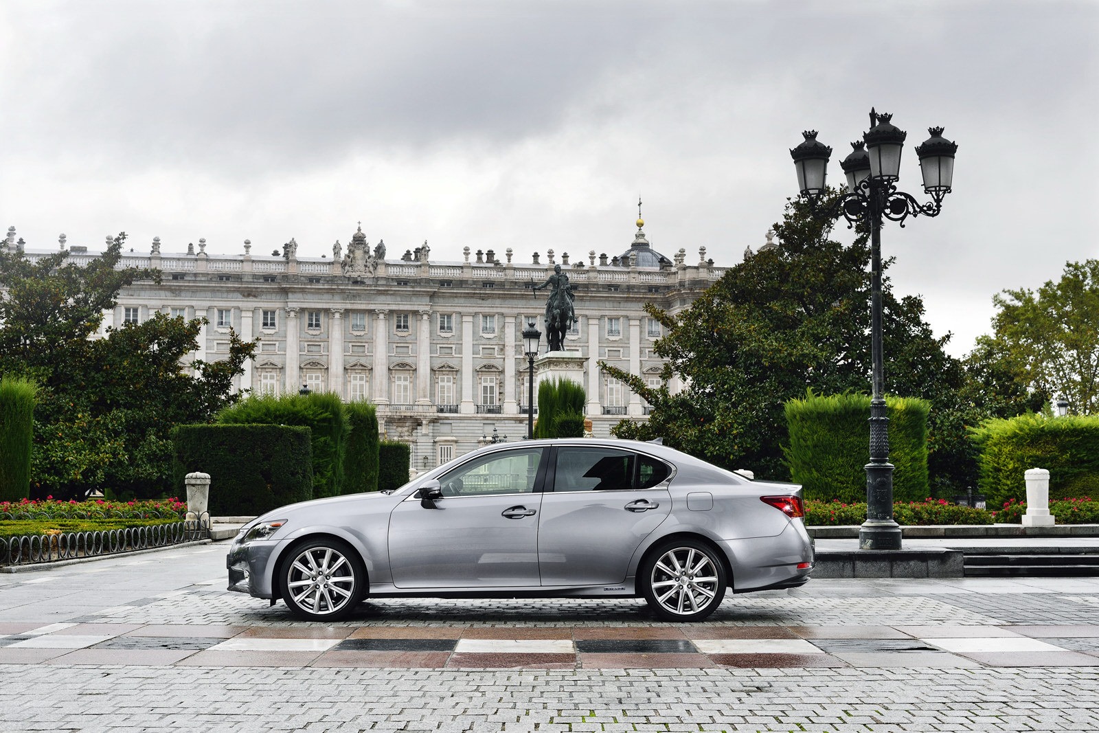 [Lexus-GS-300h-30%255B2%255D.jpg]