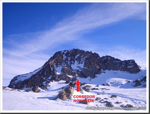 Corredor Noroeste (Izquierda) 300m AD  65º (Pico Serrato 2888m, Pirineos) 7405