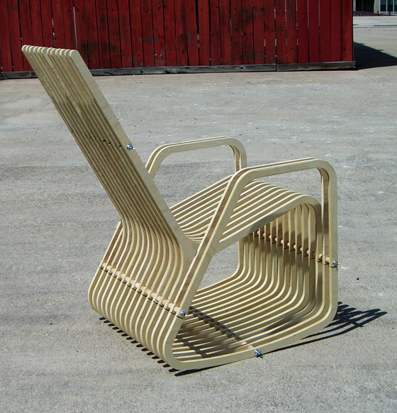 搖擺木製椅