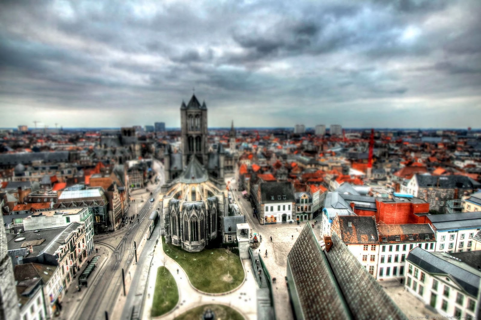[View%2520from%2520Ghent%2520Belfry%2520toy1%255B3%255D.jpg]