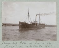 Stoomschip Swan in haven