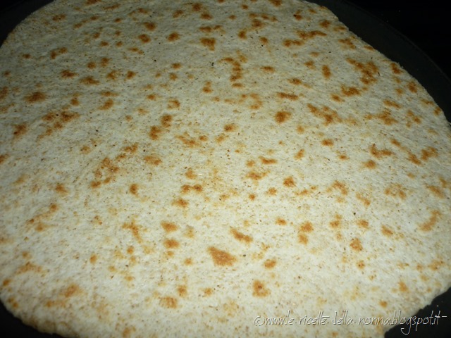 [Piadina-di-farro-integrale-monococco%255B19%255D.jpg]