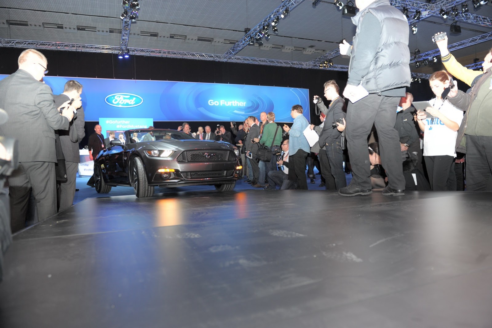 [2015-Ford-Mustang-Live-99%255B2%255D.jpg]