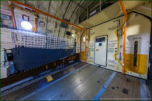 Фотографии тяжелого военно-транспортного самолета Ил-76МД-90А.