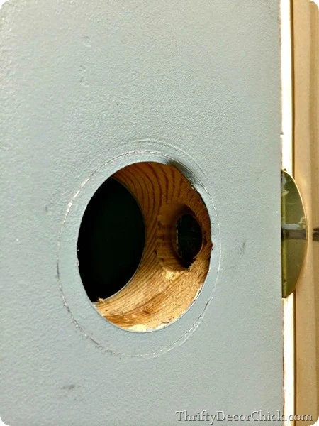 stuck door latch door knob