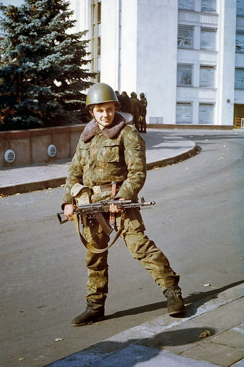 Кровавый Октябрь 1993-го: "Расстрел Белого Дома"