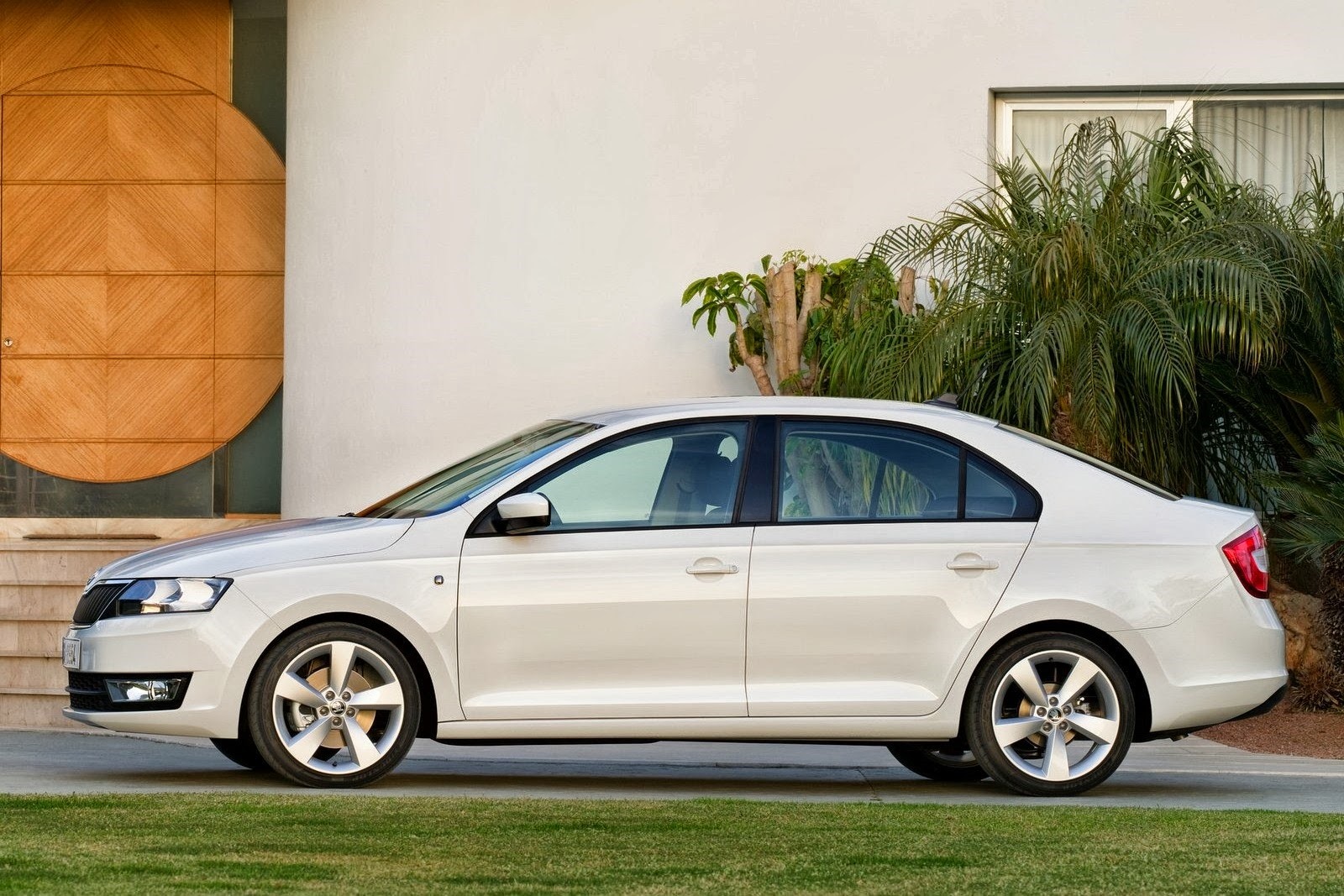 [Skoda-Rapid-GreenLine-6%255B2%255D.jpg]
