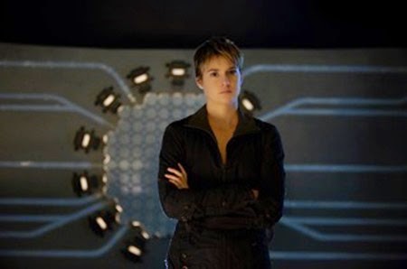Shailene Woodley as Tris