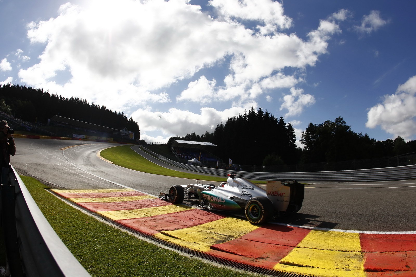 [F1-Belgium-Mercedes-Schumacher-2%255B2%255D.jpg]