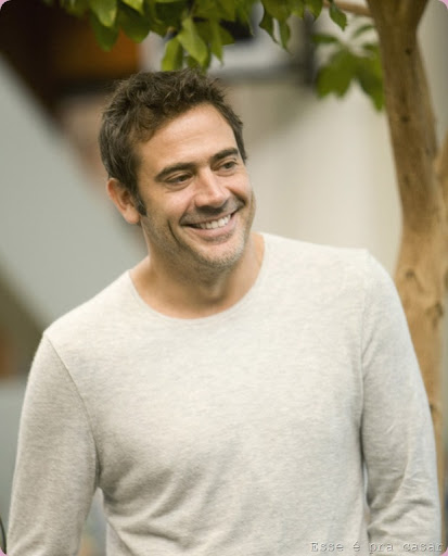 Next photo of Jeffrey Dean Morgan