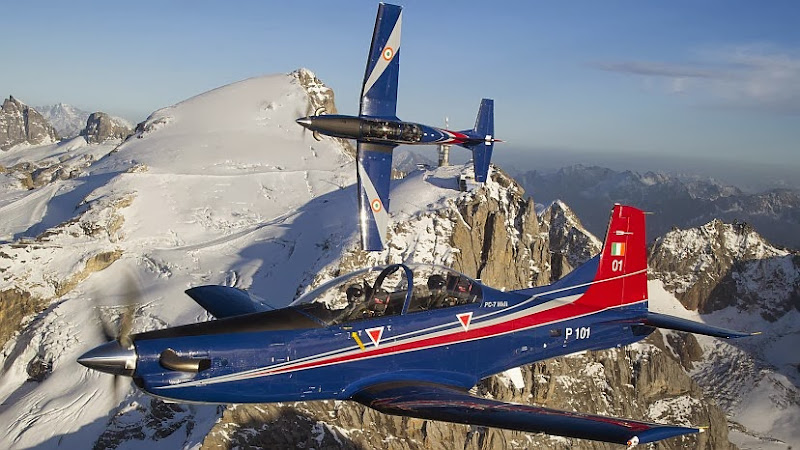 Pilatus-PC-7-Swiss-Alps-Indian-Air-Force-IAF-Cropped-R