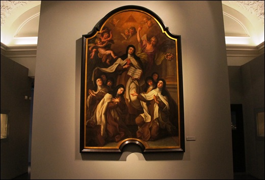 Gloria Ishizaka - museu de são roque - sala do museu - imposição da Regra por Santa Teresa de Ávila