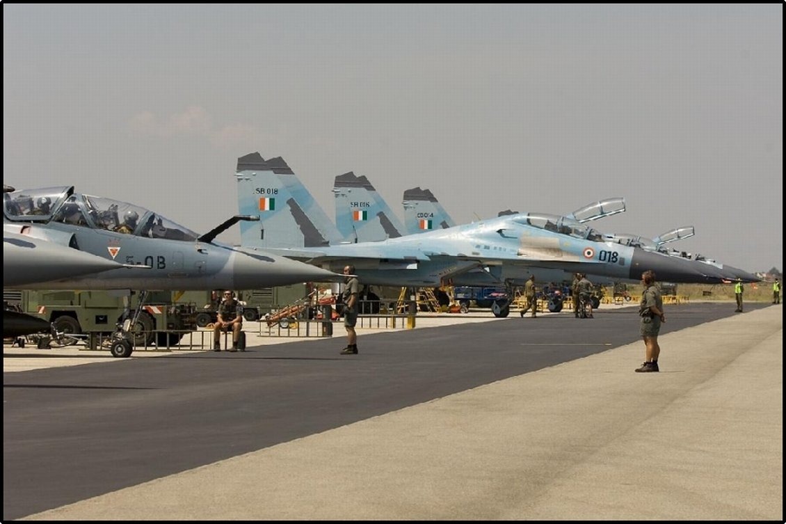 [Sukhoi-Su-30-K-MK-1-Indian-Air-Force%255B87%255D.jpg]