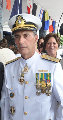 [ALMIRANTE%2520GAMB%25C3%2594A%252C%2520ESSA%2520MESMO%255B3%255D.jpg]