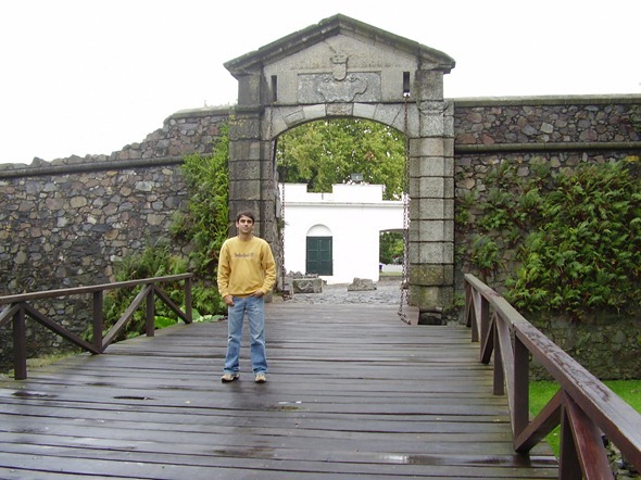 Portón del Campo