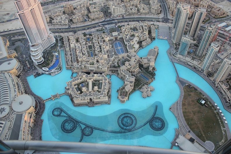 dubai-fountain-9 dubai-fountain-9