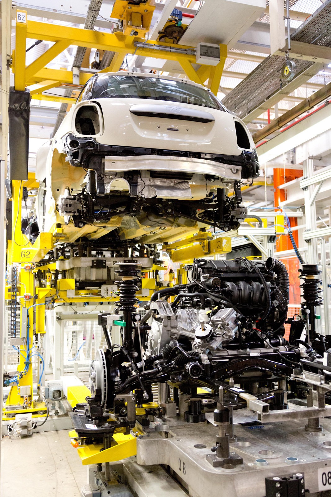 [2015-Mini-hatch-production-10%255B3%255D.jpg]