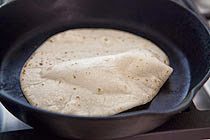 skillet-tortilla-pizza-1.jpg