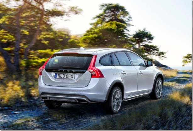 volvo-v60-cross-country-3-1