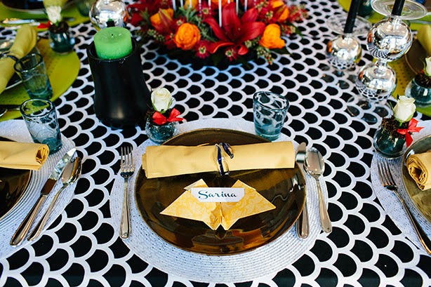 The table, styled by Sarah Bowman of Chalk Design, featuring floral art from Rockabilly Floral Lane and beautiful serving ware from Harriet Schwarzrock, Peter Minson, Margaret Brown, Makeout Design, Rebecca Dowling and Dimity Kidson. HerCanberraDinner005.jpg