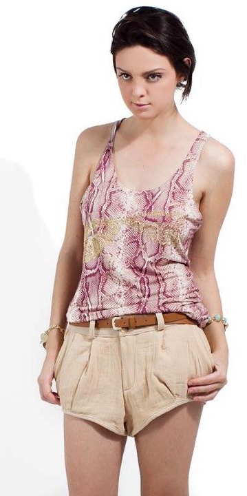 [385567_233461953392841_1408413559882%255B2%255D.jpg]