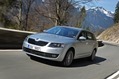 Skoda-Octavia-Combi-4x4-12