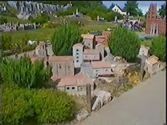 1998.06.23-035 village languedocien
