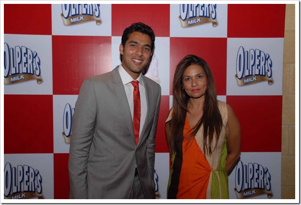 Aisam_with_Frieha Aisam_with_Frieha
