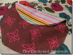 circle raggedy quilt - The Backyard Farmwife