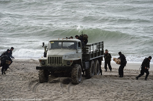 "Запад-2013": Высадка на побережье