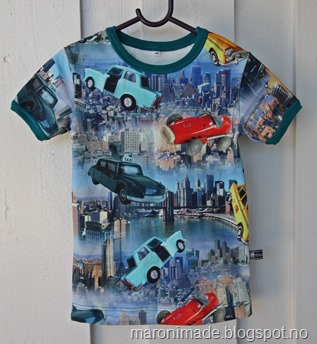 t-skjorte med biler
