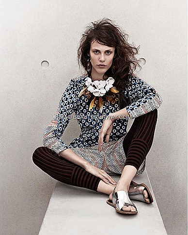 Marni H&M Printed Silk Mixed Blouse,printed Silk Shorts, Necklaces Leather Silver Sandals Leggings