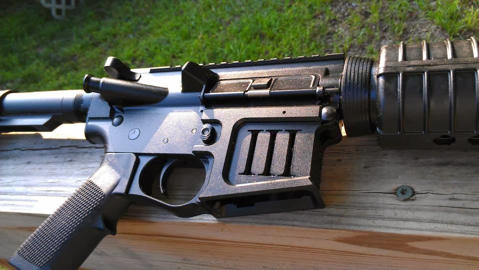 https://lh3.ggpht.com/-vQAFV362L6k/UpfSvIdR1yI/AAAAAAAAUxI/ujis34RS8VM/s1600/III_Arms_Rifle_Production.jpg