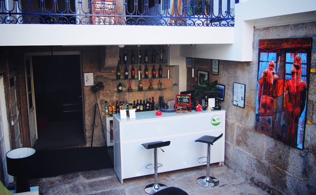 gallery hostel bar.jpg gallery hostel bar