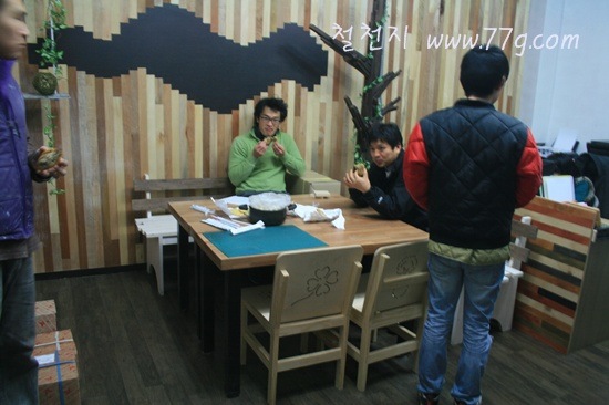 [IMG_6118-20111216-1535083.jpg]