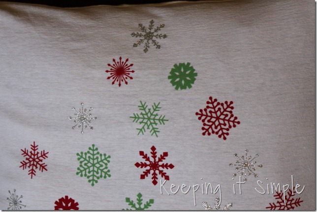 Christmas snowflake pillow (3)