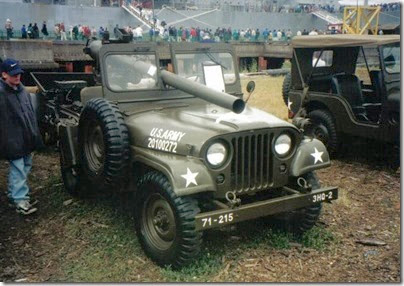 036-4 US Army Willys M38A1 with 106mm rifle