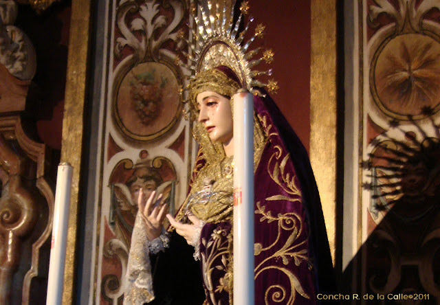 Virgen de la Merced de luto - Hdad. de Pasión Sevilla 5a.jpg