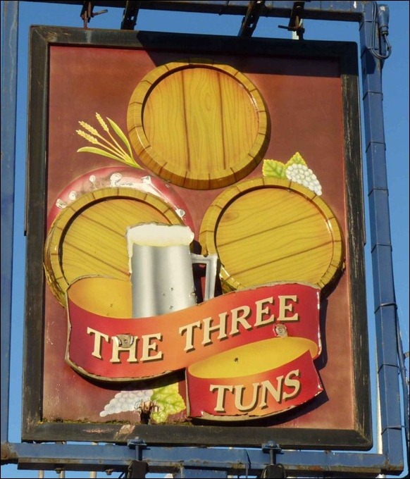 The Three Tuns 01