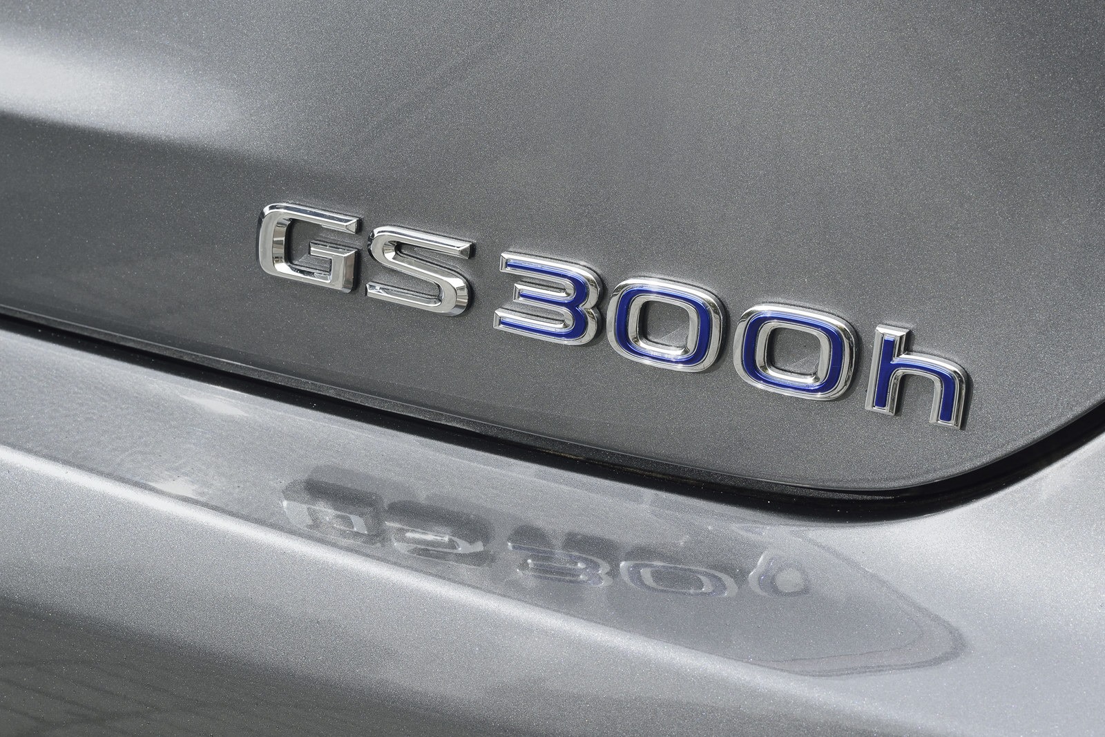 [Lexus-GS-300h-37%255B2%255D.jpg]
