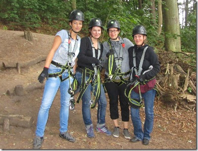 Vier Schwestern im Schweriner Kletterwald