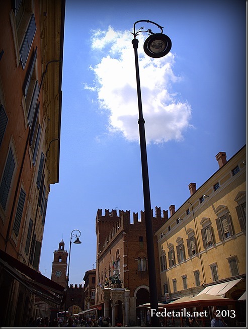 Corso Martiri della Libertà, Ferrara, Italy - Property and Copyrights of FEdetails.net (c) 2013 Corso Martiri della Libertà, Ferrara, Italy