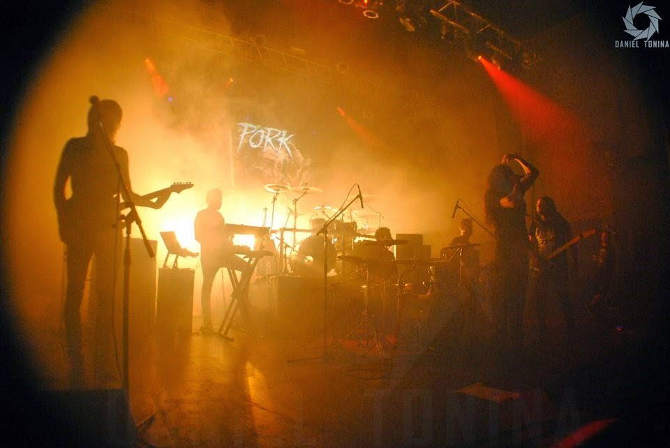 [10982463_1558384854442429_3280802352074682357_n%255B2%255D.jpg]