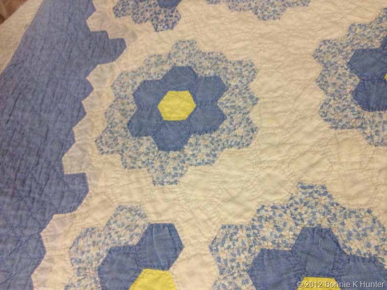 [yardsalesaturday%2520045%255B6%255D.jpg]