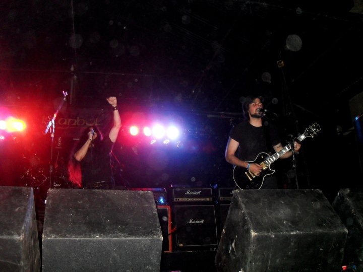 [30498_1459399367830_1318776343_1240832_5493756_n%255B2%255D.jpg]