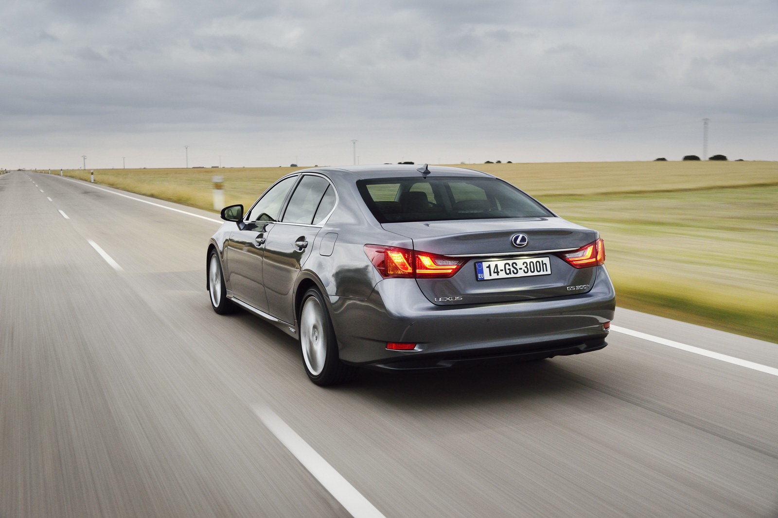 [Lexus-GS-300h-19%255B2%255D.jpg]