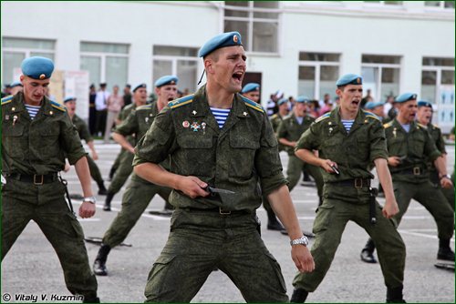 Фотографии 132-го выпуска РВВДКУ